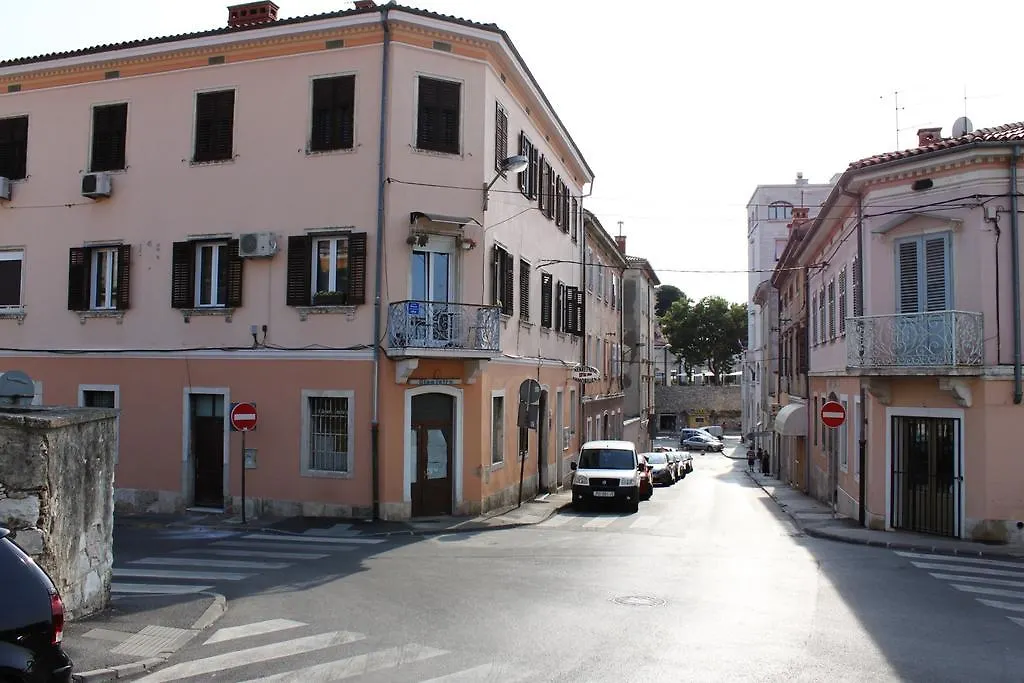 Ana Apartment Pula